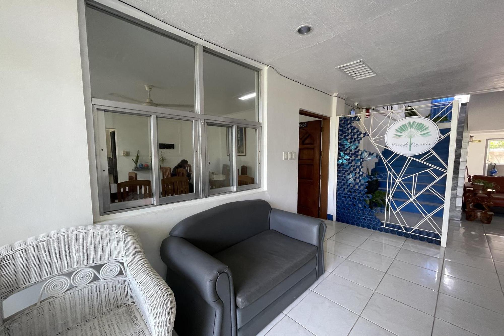 Casa De Praxides Tourist Inn Palawan Пуэрто-Принцеса Экстерьер фото
